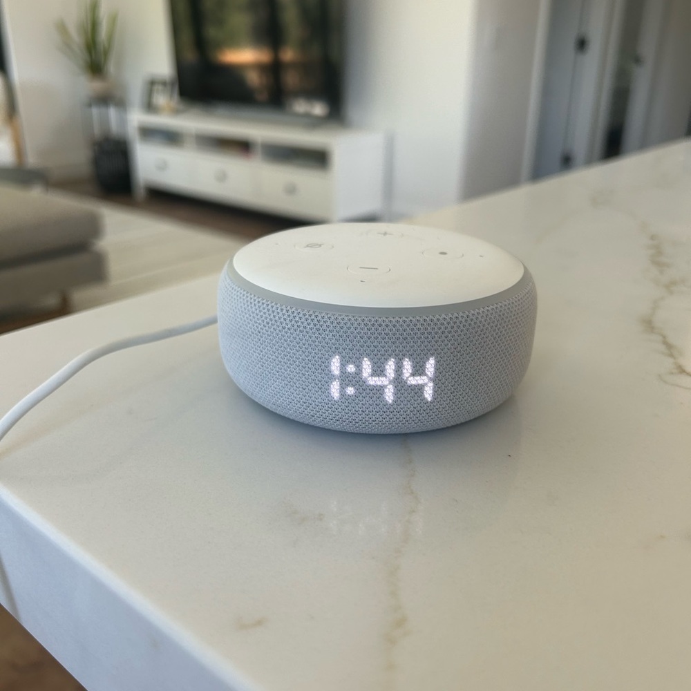Amazon echo dot